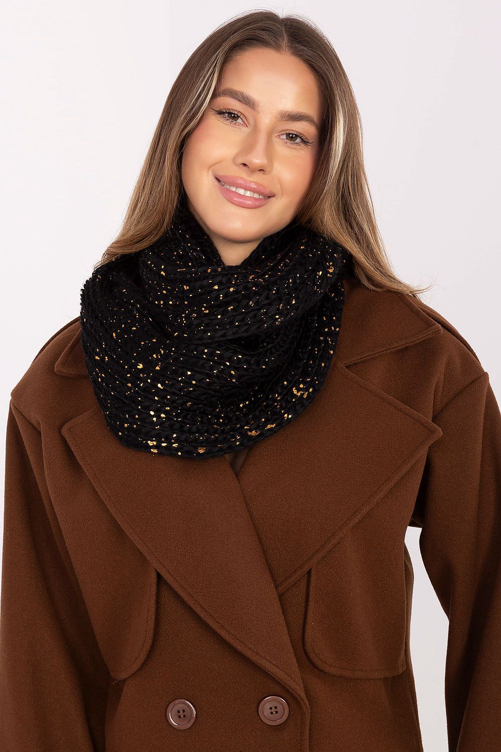  Loop Shawl model 220379 AT 